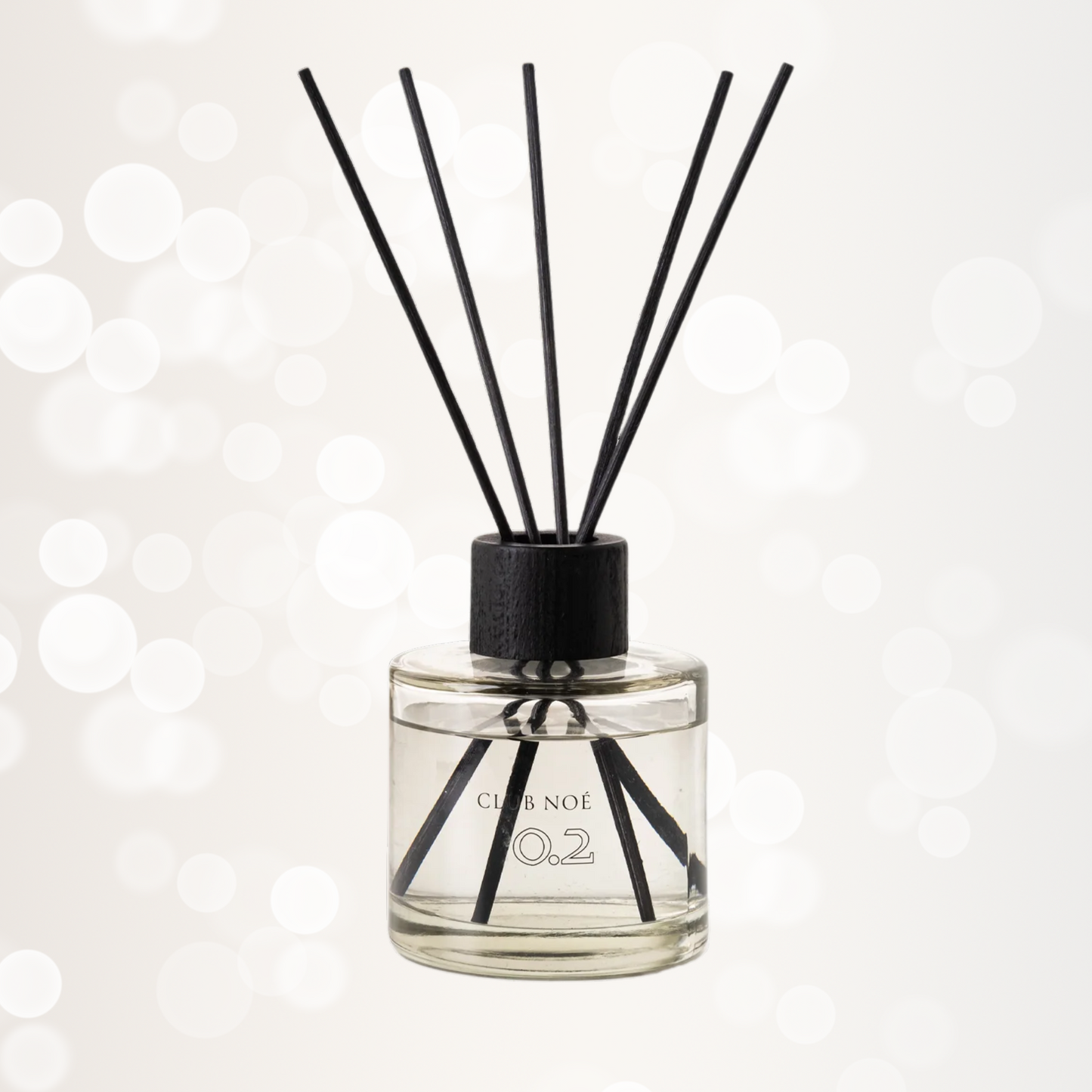 Parfum de cameră AVA & MAY CLUB NOÉ 02, 200ml, cu note de lemn de santal, ambră și iasomie