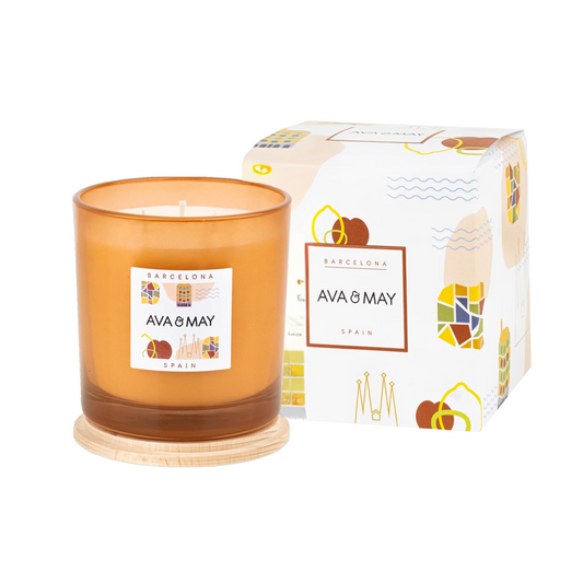 Lumânare parfumată AVA & MAY - Barcelona, Spain - Arome de zmeură, iasomie și o dulceață subtilă de bomboane, 500g - Zaha Boutique